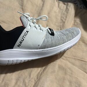 Nautica Gray and White Streamlined Sneakers
